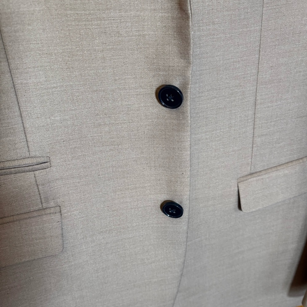 French Connection Men's Beige/Tan Sport Coat/Blazer
SZ 42 Regular - Picture 3 of 11